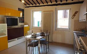 Contrada House By Francigenaapartments